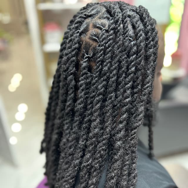 Monthly Maintenance Membership at MD Locs & Extensions LLC in Houston, TX